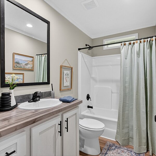 Fleetwood Series / Outlook 28542F Interior 122135