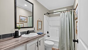 Fleetwood Series / Outlook 28542F Interior 122135