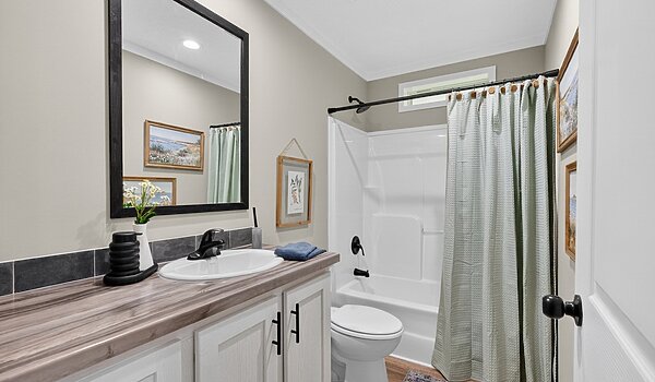 Fleetwood Series / Outlook 28542F Interior 122135