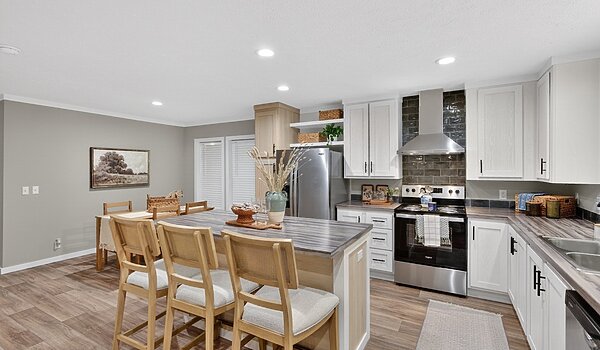 Fleetwood Series / Outlook 28542F Interior 122123