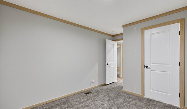 Fleetwood Elite Series / Ignition 32704E Interior 126244