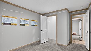 Fleetwood Elite Series / Ignition 32704E Interior 126245