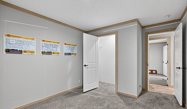 Fleetwood Elite Series / Ignition 32704E Interior 126245