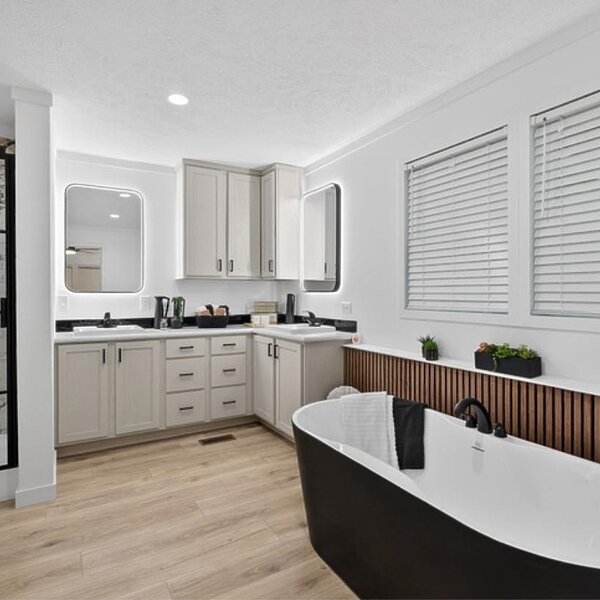 Alpha / Aura 28644N Bathroom 135075