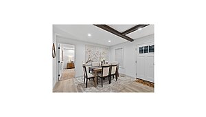 Alpha / Aura 28644N Interior 135063