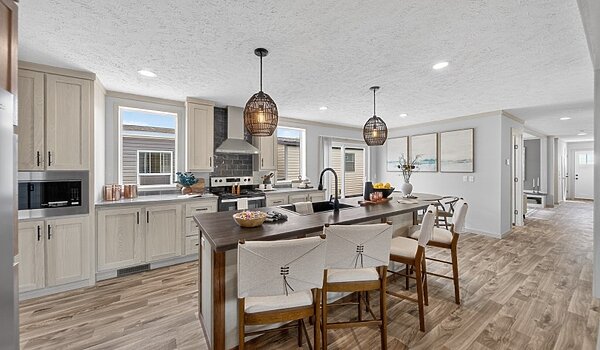 Fleetwood Elite Series / Kodiak 28724X Kitchen 135068