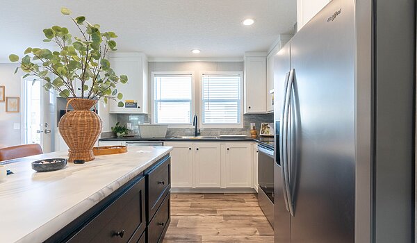 Bravo / The Vantage 32563N Kitchen 126371