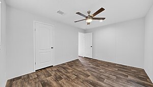 Pinnacle / Grady 16722A Interior 128176