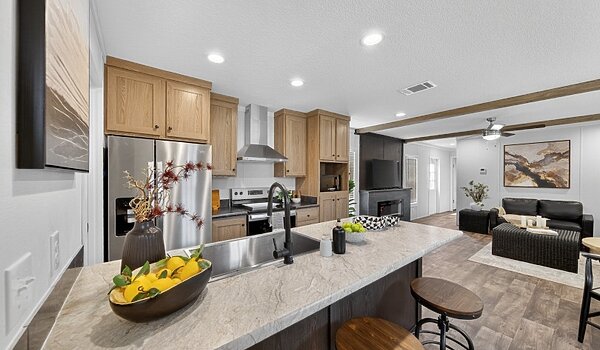 Pinnacle / Grady 16722A Interior 128170