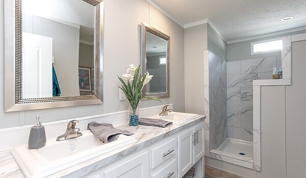 Pegasus / 28483S Bathroom 149576