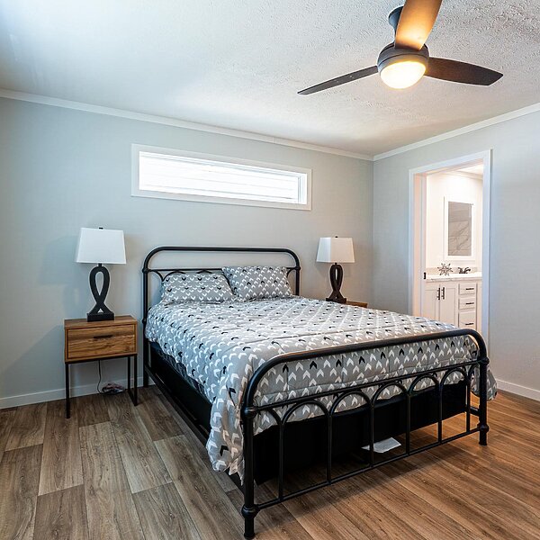 Pure Series / 28563X Bedroom 84730