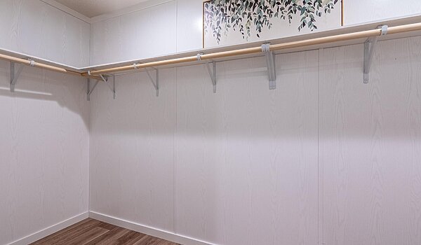 Pure Series / 28563X Bedroom 84731