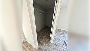 Country Manor / 28563M Bedroom 149590