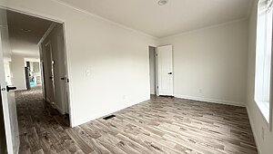 Country Manor / 16763M Bedroom 149611