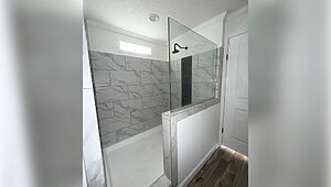 Country Manor / 16763M Bathroom 149617