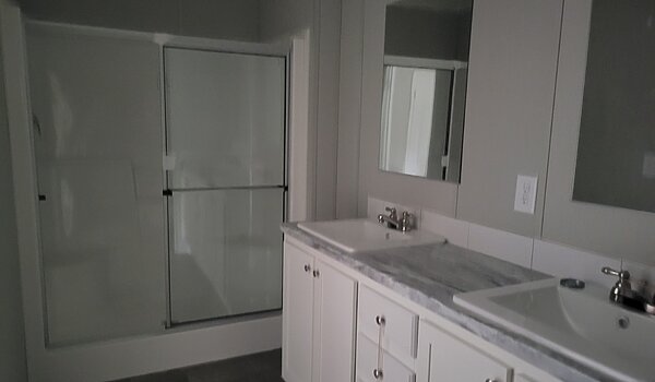 Berkshire / 16763P Bathroom 149632