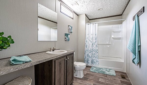 Berkshire / 28603L Bathroom 113869