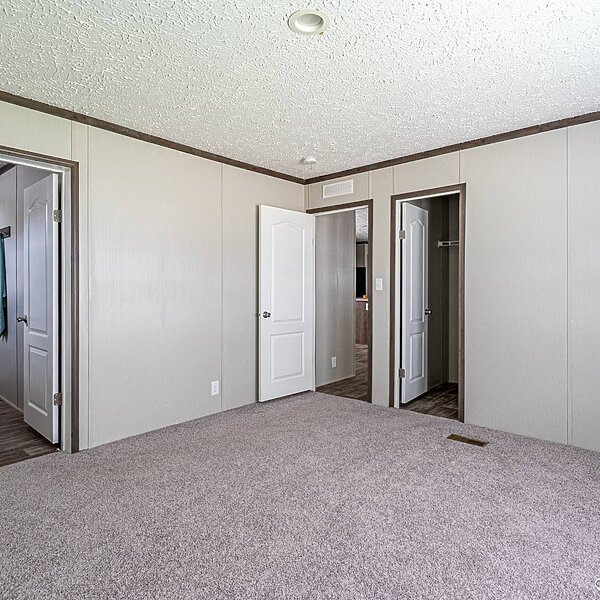 Berkshire / 28603L Bedroom 113866