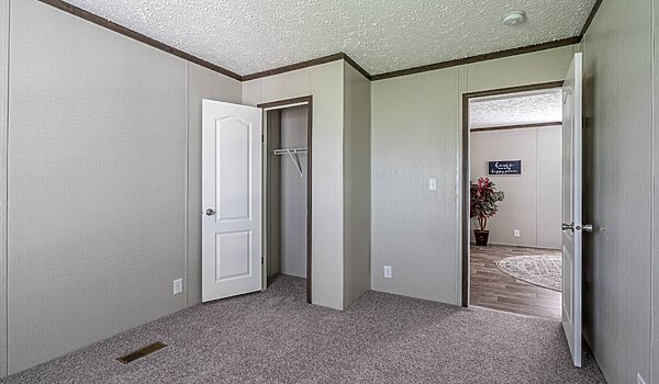 Berkshire / 28603L Bedroom 113867