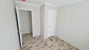 Berkshire / 14562P Bedroom 149655