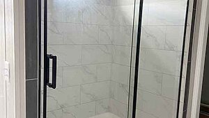 Heritage Pointe / 32603D Bathroom 149681