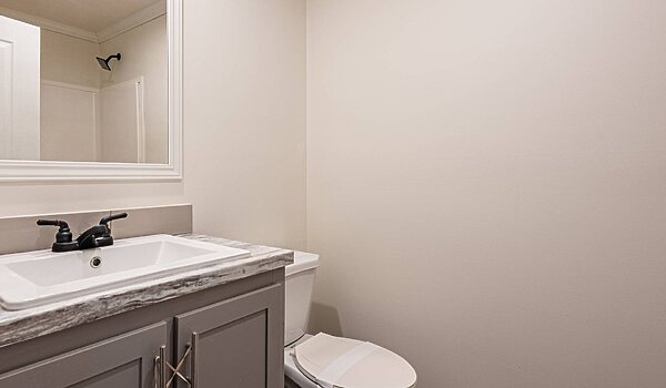 Heritage Pointe / 32764D Bathroom 114436