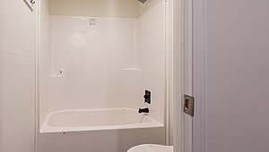 Heritage Pointe / 32764D Bathroom 114437