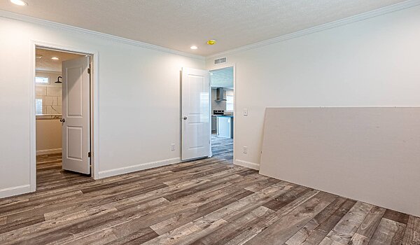 Heritage Pointe / 32764D Bedroom 114430