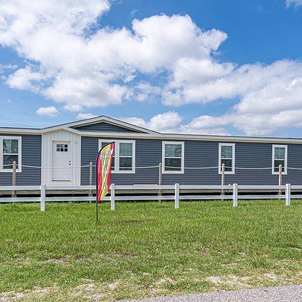 Heritage Pointe / 32764D Exterior 114421