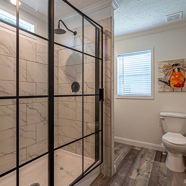 Palm Harbor Limited / 28563T Bathroom 114548