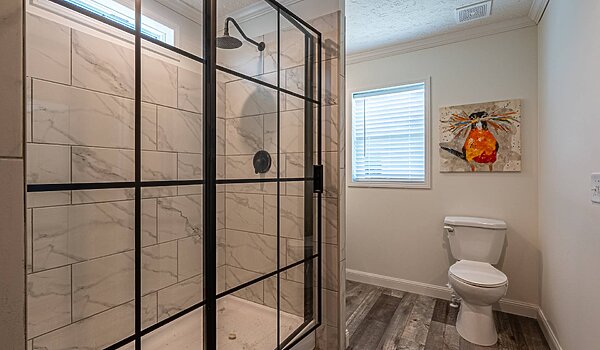Palm Harbor Limited / 28563T Bathroom 114548