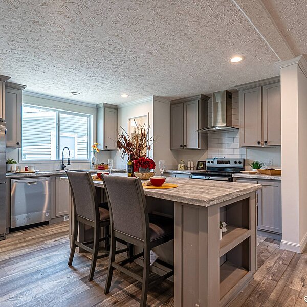 Palm Harbor Limited / 28563T Kitchen 114538