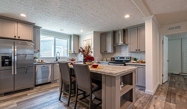 Palm Harbor Limited / 28563T Kitchen 114538