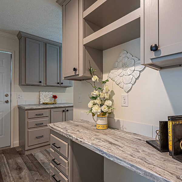Palm Harbor Limited / 28563T Utility 114551
