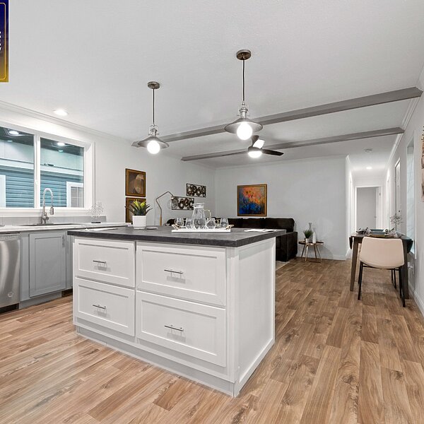 Palm Harbor / 16763T Kitchen 149687