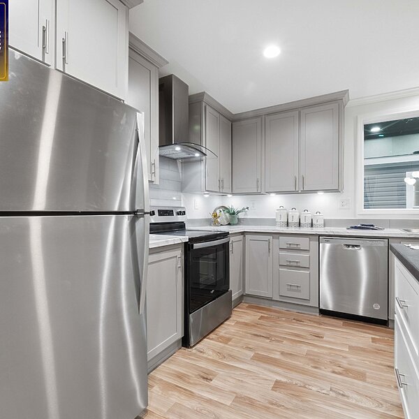Palm Harbor / 16763T Kitchen 149690