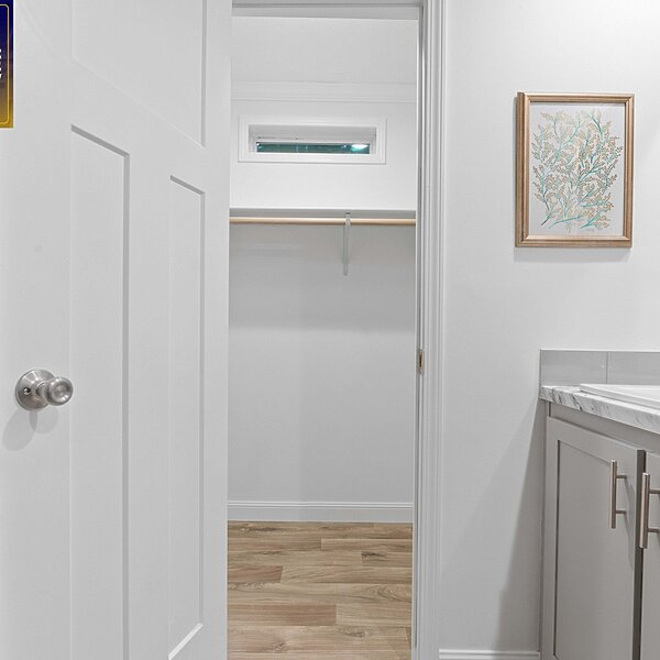 Palm Harbor / 16763T Bathroom 149713