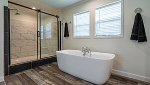 Country Manor / 32663M Bathroom 113850