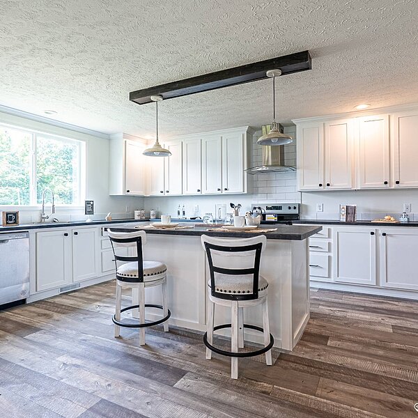 Country Manor / 32663M Kitchen 113838