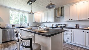Country Manor / 32663M Kitchen 113839