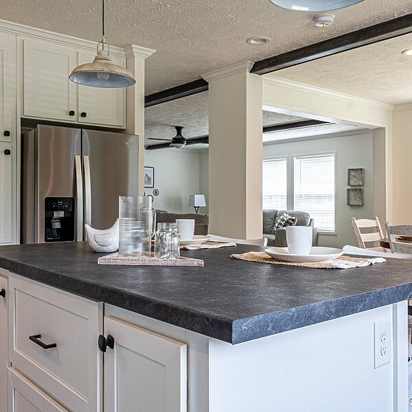 Country Manor / 32663M Kitchen 113842
