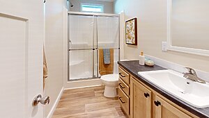 Anthem / The Cumberland Duplex Bathroom 149782