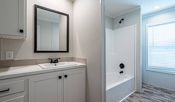 Anthem / The Vivid 28603N Bathroom 114603
