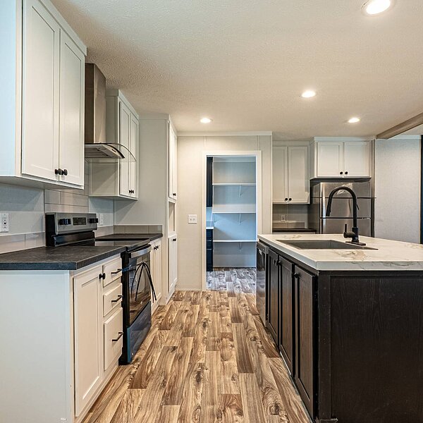 Anthem / The Vivid 28603N Kitchen 114592