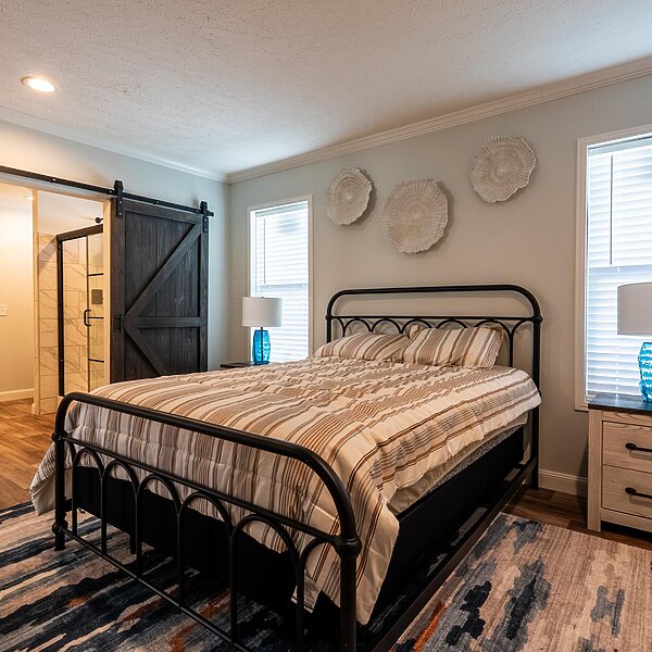 Pegasus / 28483H Bedroom 106597
