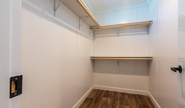 Pegasus / 28483H Bedroom 106598