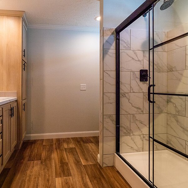 Pegasus / 28483H Bathroom 106602