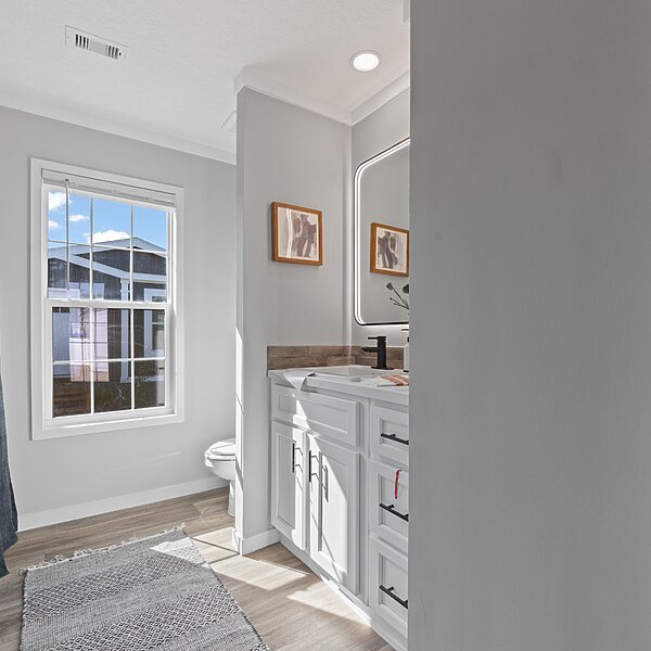 Alpha / Helix 16763N Interior 121347