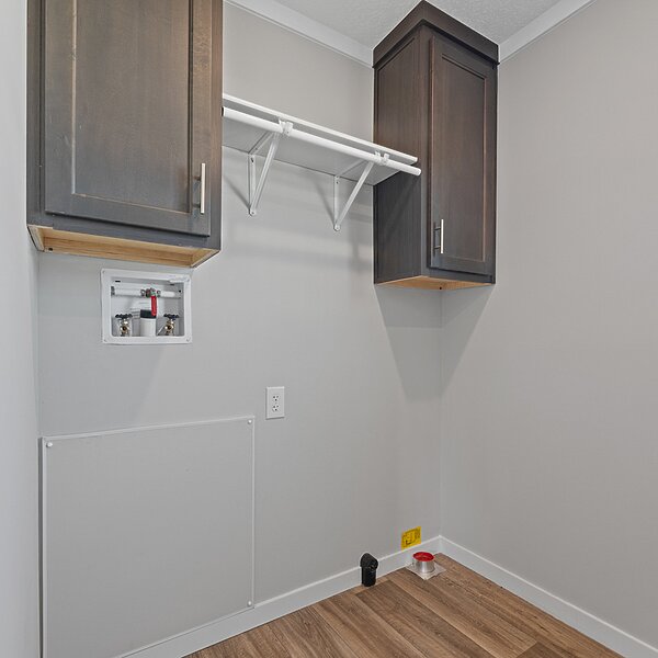 Alpha / Helix 16763N Interior 121348