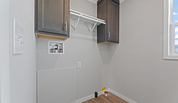 Alpha / Helix 16763N Interior 121348